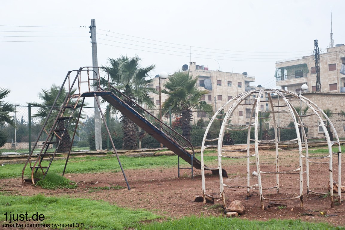 Aleppo – Abandoned playground