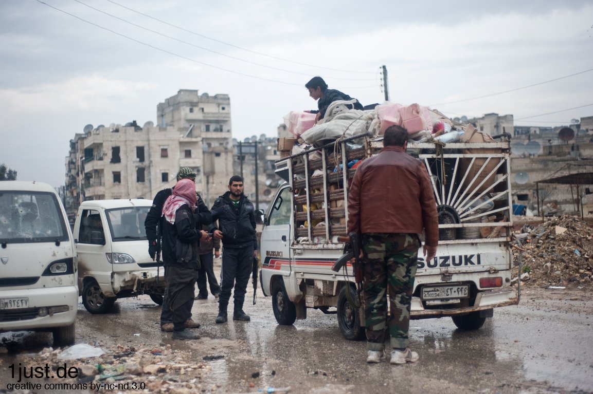 Aleppo – Checkpoint on the outskirts of the city